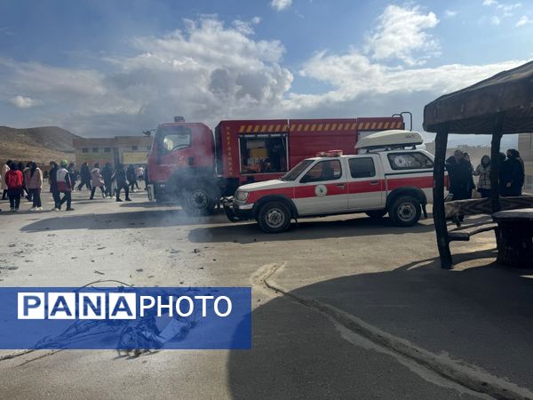 مراسم گرامیداشت هفته پدافند غیرعامل در دبیرستان عشایری شبانه‌روزی نسیبه