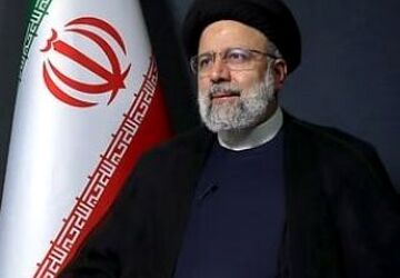 در نماز عشق بارانی شدی، عاقبت همچون سلیمانی شدی 