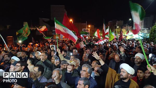 خروش عظیم مردم ملکان در اربعین شهادت قائد امت و شهدای دانش آموز میناب