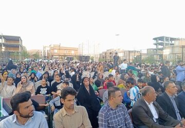 جشن بزرگ میلاد پیامبر اکرم (ص) و امام صادق (ع) در کامیاران برگزار شد