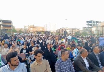 جشن بزرگ میلاد پیامبر اکرم (ص) و امام صادق (ع) در کامیاران برگزار شد