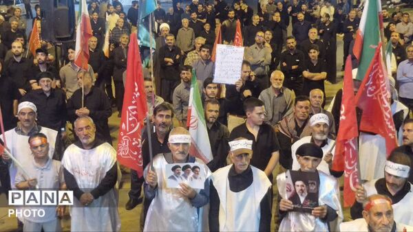 تجلی همبستگی مردم نورآباد در سی‌ و یکمین شب بیعت با رهبری