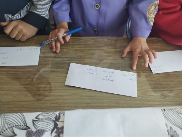 انتخابات شورای دانش آموزی در مدرسه تکتم خلیل آباد 