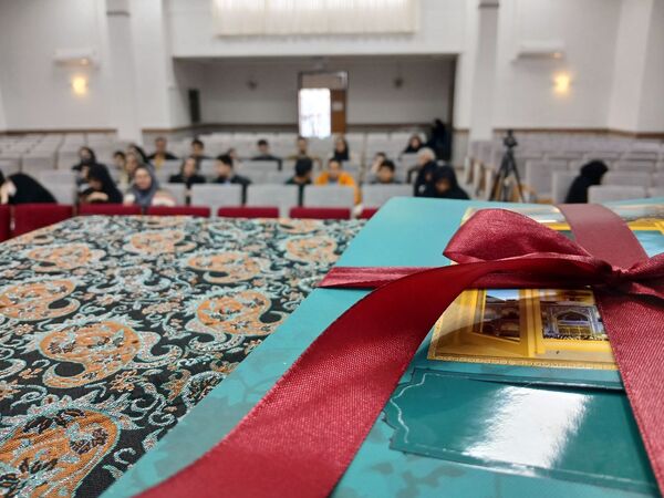 آیین تکریم و تجلیل از پژوهشگران برتر ناحیه۶