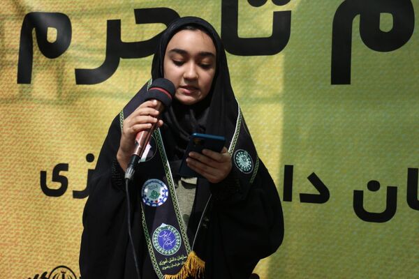 موکب خدمت‌رسانی سازمان دانش‌آموزی خراسان رضوی در سالروز رحلت پیامبر اکرم (ص)
