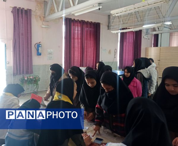 انتخابات شورای دانش‌آموزی در دبیرستان نمونه اندیشه