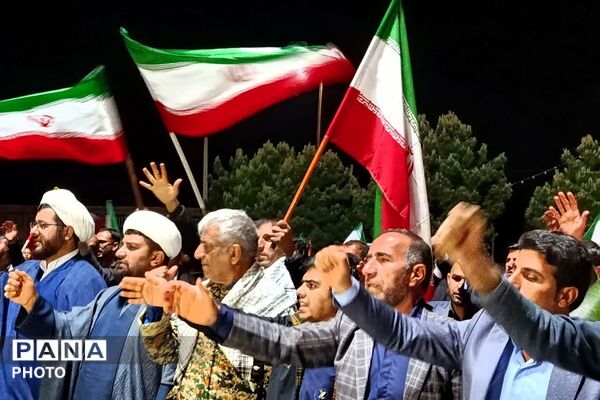 دیشموکی‌ها همچنان پای کار انقلاب