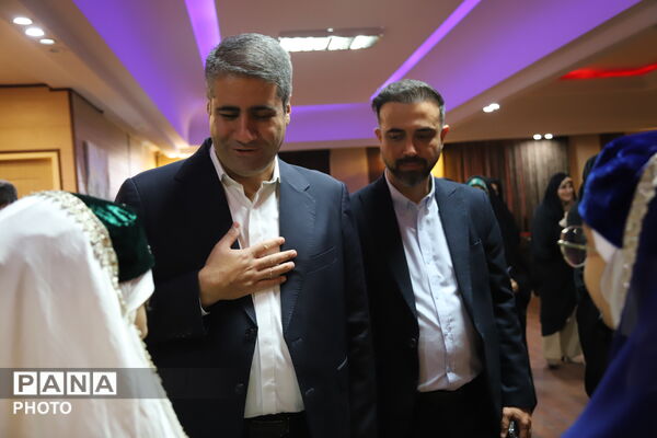 نشست صمیمی مدیرکل آموزش و پرورش تهران با مدیران مدارس منطقه ۱۳