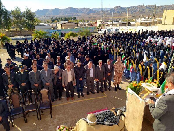 بدرقه شهید گمنام در بخش زرین‌آباد ایلام