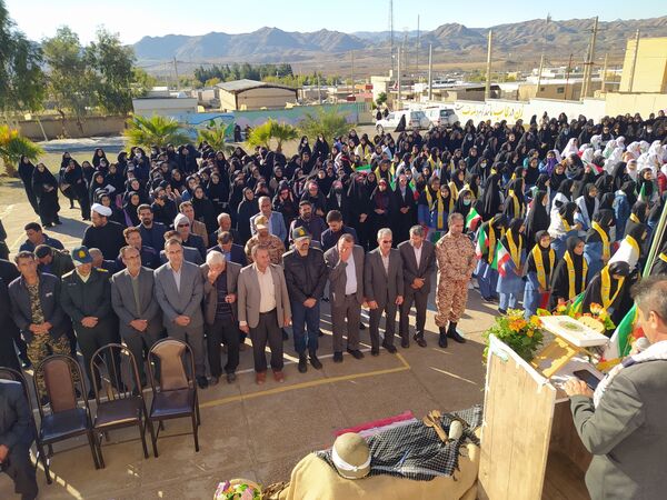 بدرقه شهید گمنام در بخش زرین‌آباد ایلام