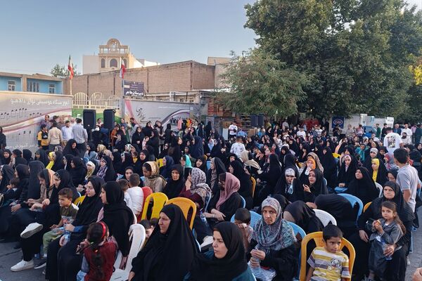 جشن ولادت پیامبر اکرم (ص) و امام جعفر صادق (ع) در اسلام آباد غرب