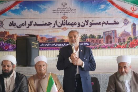 تأکید وزیر آموزش‌وپرورش بر تحقق عدالت آموزشی و شکوفایی استعدادهای دانش آموزان مناطق مرزی
