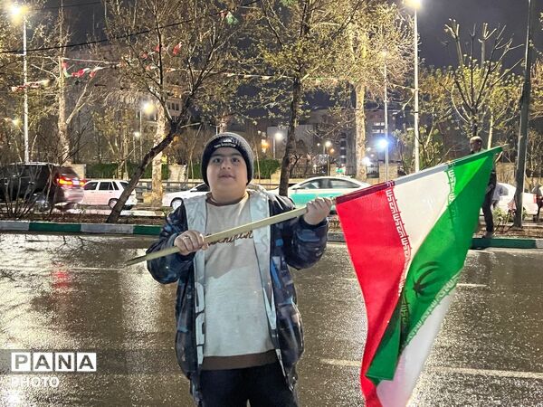 تجمع باشکوه مردم کرج برای مبارزه با دشمن آمریکا صهیونی