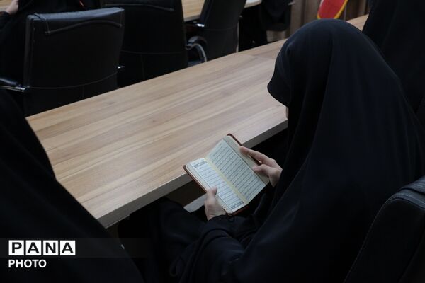 مسابقات قرآن، عترت و نماز دختران در دارالقرآن اسلامشهر