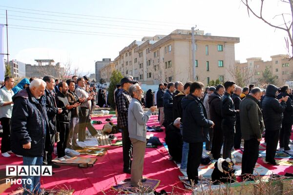 نماز عید سعید فطر در شهرستان پردیس