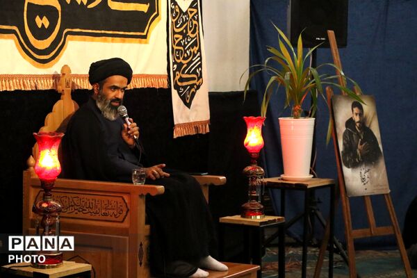 آیین «احلی من العسل» با نوای زیارت عاشورا در کوار