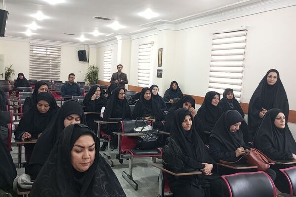 مراسم عزاداری شهادت شهدای خدمت در آموزش و پرورش رودهن 