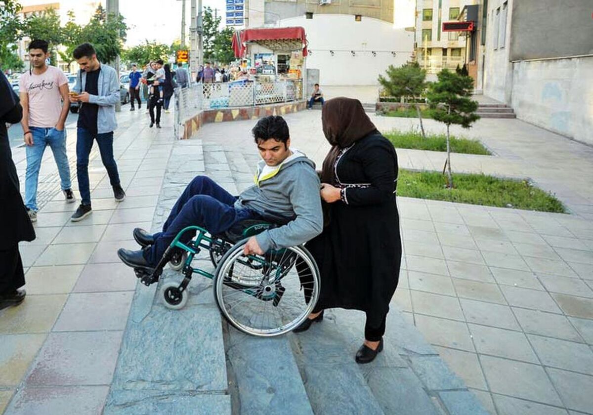 12آذر فرصتی برای حمایت و بهبود شرایط زندگی معلولین است