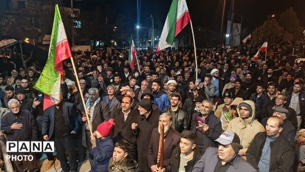 تجمع مردم شریف دلفان در شب بیست‌ویکم شهادت رهبر شهید انقلاب اسلامی