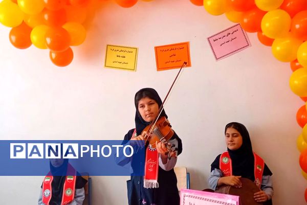 شکوه و زیبایی ویژه‌برنامه‌های هفته فرهنگ و هنر در مدارس رباط‌کریم