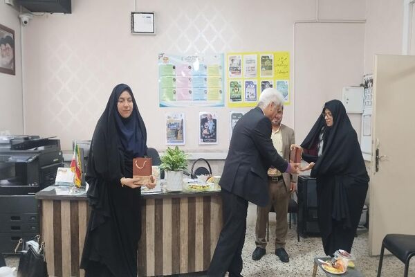 تجربه‌گردانی مدرسه شاهد شهدای وحدت در مشهد