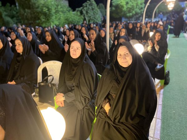 هفته‌ای برای ستایش دانایی؛ جشن معلمان در تالار ملک برگزار شد