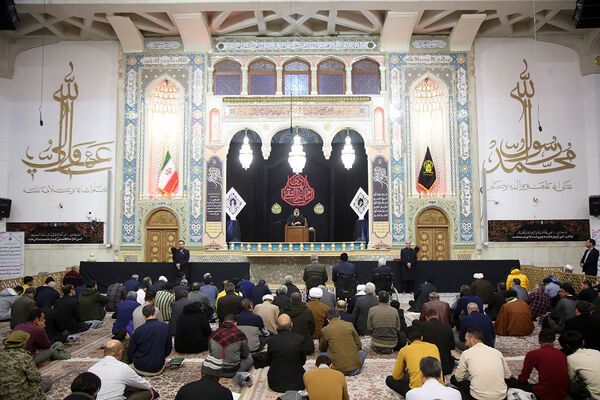 مراسم عزاداری سالروز شهادت امام هادی(ع) در حرم حضرت معصومه(س)