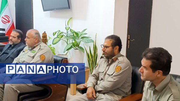 دیدار رئیس اداره حفاظت محیط‌زیست و ریاست و هیات امنای خانه محیط‌زیست محمودآباد با رئیس دادگستری و دادستان شهرستان