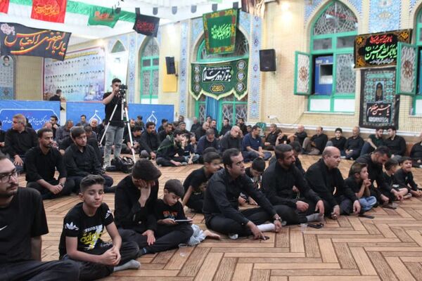 مراسم سوگواری ابا عبدالله در هیات رزمندگان اسلام شهرستان خرامه 