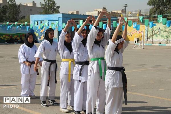 از صبحانه سلامت تا شور و نشاط فرهنگی و ورزشی در دبیرستان الغدیر قیامدشت