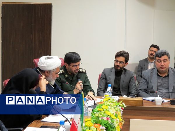 برگزاری جلسه ستاد دهه فجر استان