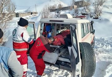 انتقال ۳۴ مصدوم و رهاسازی حدود ۳ هزار خودرو در عملیات‌های امدادی هلال احمر