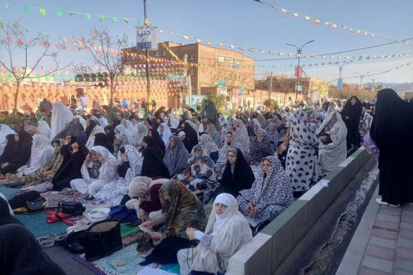 اقامه نماز عید فطر در قیامدشت ناحیه یک ری