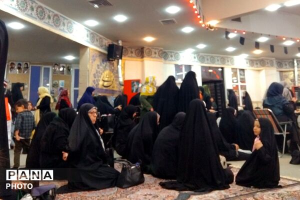 مراسم روز عرفه در جوار شهدای گمنام در پردیس