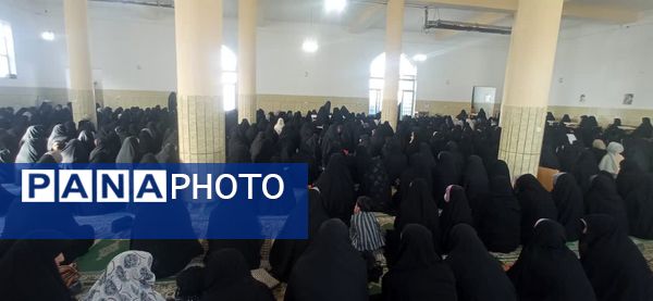 اقامه‌ نماز‌ عیدفطر در شهر وردنجان