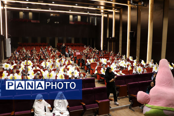 برگزاری جشن الفبای دانش‌آموزان دبستان دخترانه سما شیروان