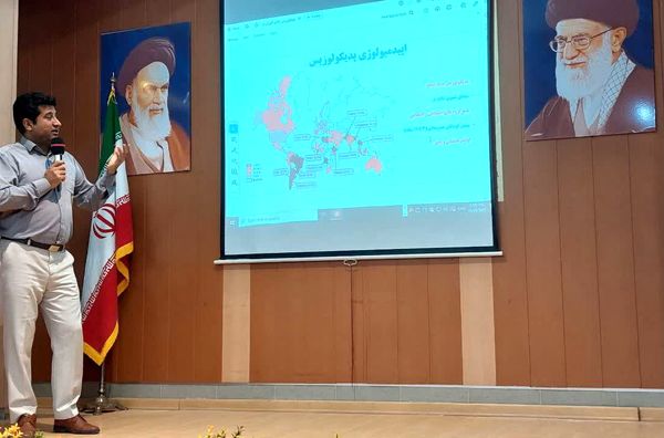 کارگاه توانمندسازی مراقبین و رابطین سلامت مدارس ناحیه۶