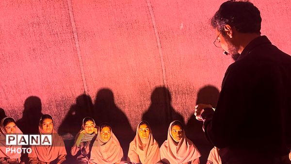 برگزاری اردوی علمی نجوم در دبیرستان پروین اعتصامی حاجی آباد