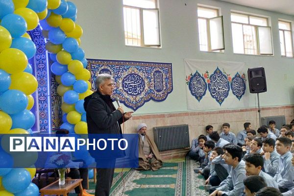 ترنم انتظار در مدارس پیشوا