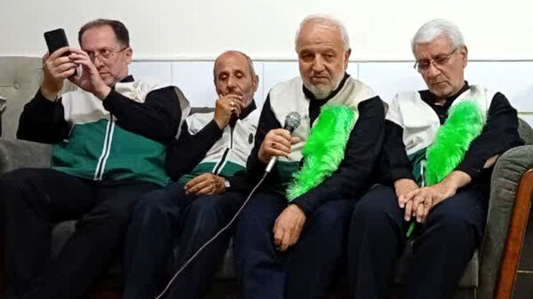 دیدار با خانواده شهید نیازمند در شهرستان سمنان