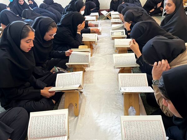 شمیم قرآن در مدارس خاتم 