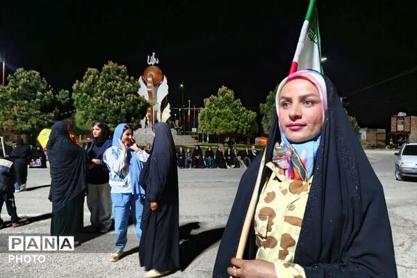دیشموکی‌ها همچنان پای کار انقلاب