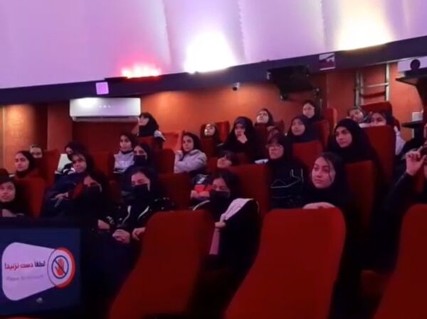 بازدید علمی دانش آموزان دبیرستان بهار آزادی از انگاریوم دانشگاه فردوسی مشهد 
