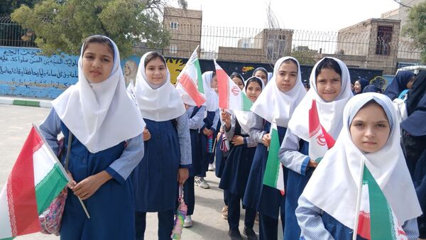 بازگشایی دبیرستان میثاق منطقه تبادکان