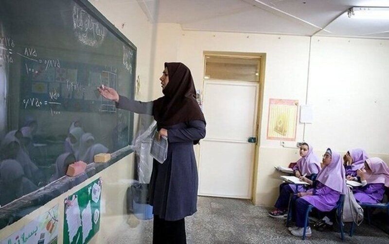باید از روش‌های سنتی آموزش عبور کنیم