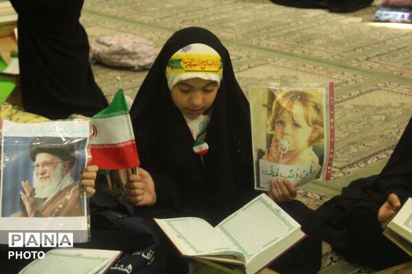  ۵۰۰ حافظ با شهدای بیت رهبری تجدید پیمان کردند