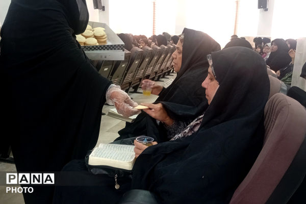 مراسم طلب آمرزش در روز عرفه، از زبان امام حسین «ع» در شهر فردوسیه 