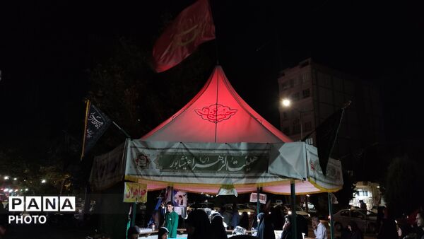 طنین ندای «اللهم عجل لولیک الفرج» در بلوار فضل نیشابور