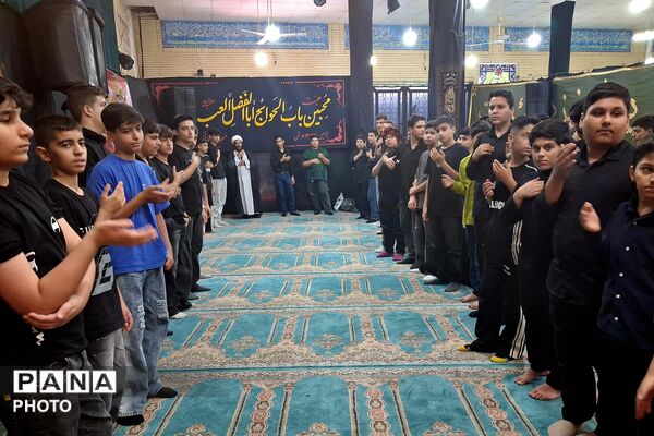 طنین نوای عاشورایی نوجوانان کازرونی در سوگواره «احلی من العسل»