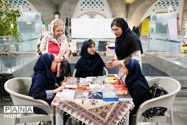 افتتاح باشگاه نوجوانان و جوانان "متروباز" 